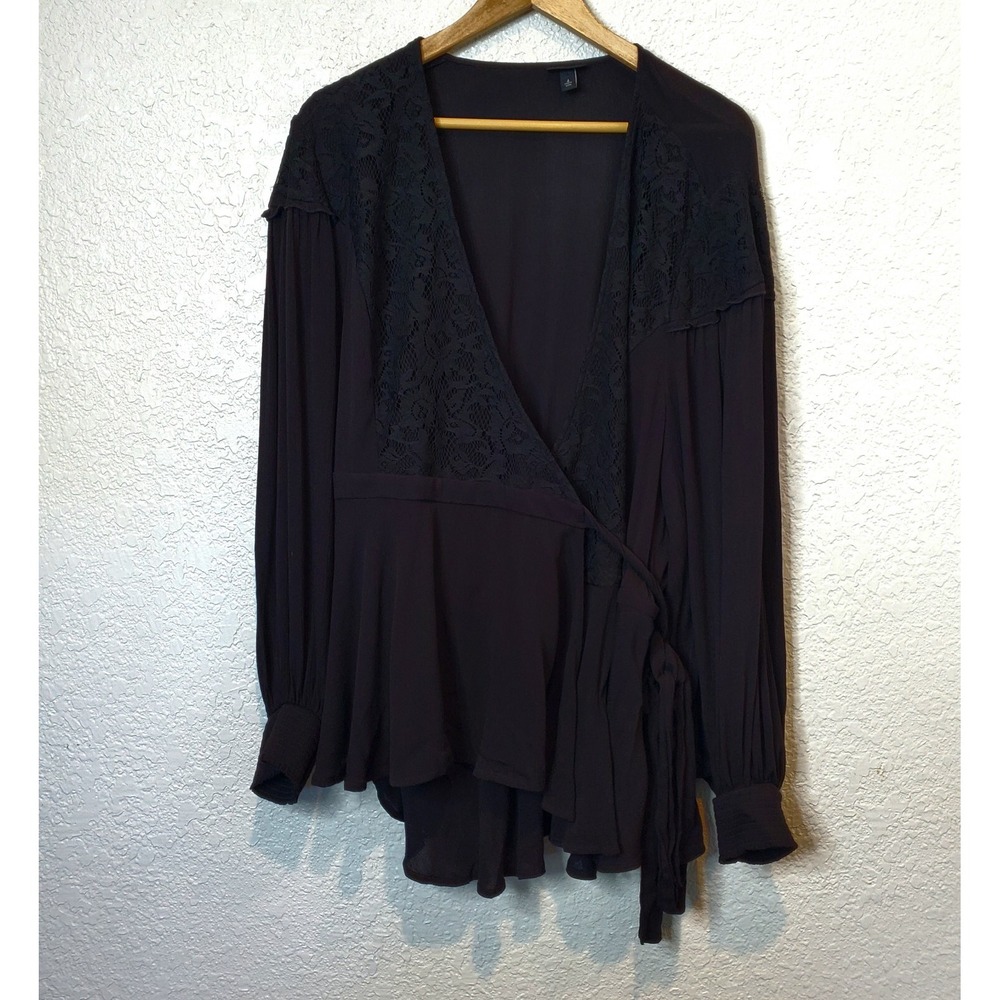 Torrid Top Black Lace Inset Side Tie Wrap Front Stretch Women's Size 4X Blouse